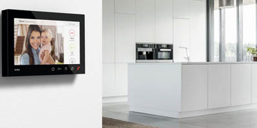 Gira Wohnungsstation bei EMG Elektro-Montagen Geiseltal GmbH in Braunsbedra