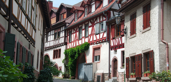 Altbau­sanierung bei EMG Elektro-Montagen Geiseltal GmbH in Braunsbedra